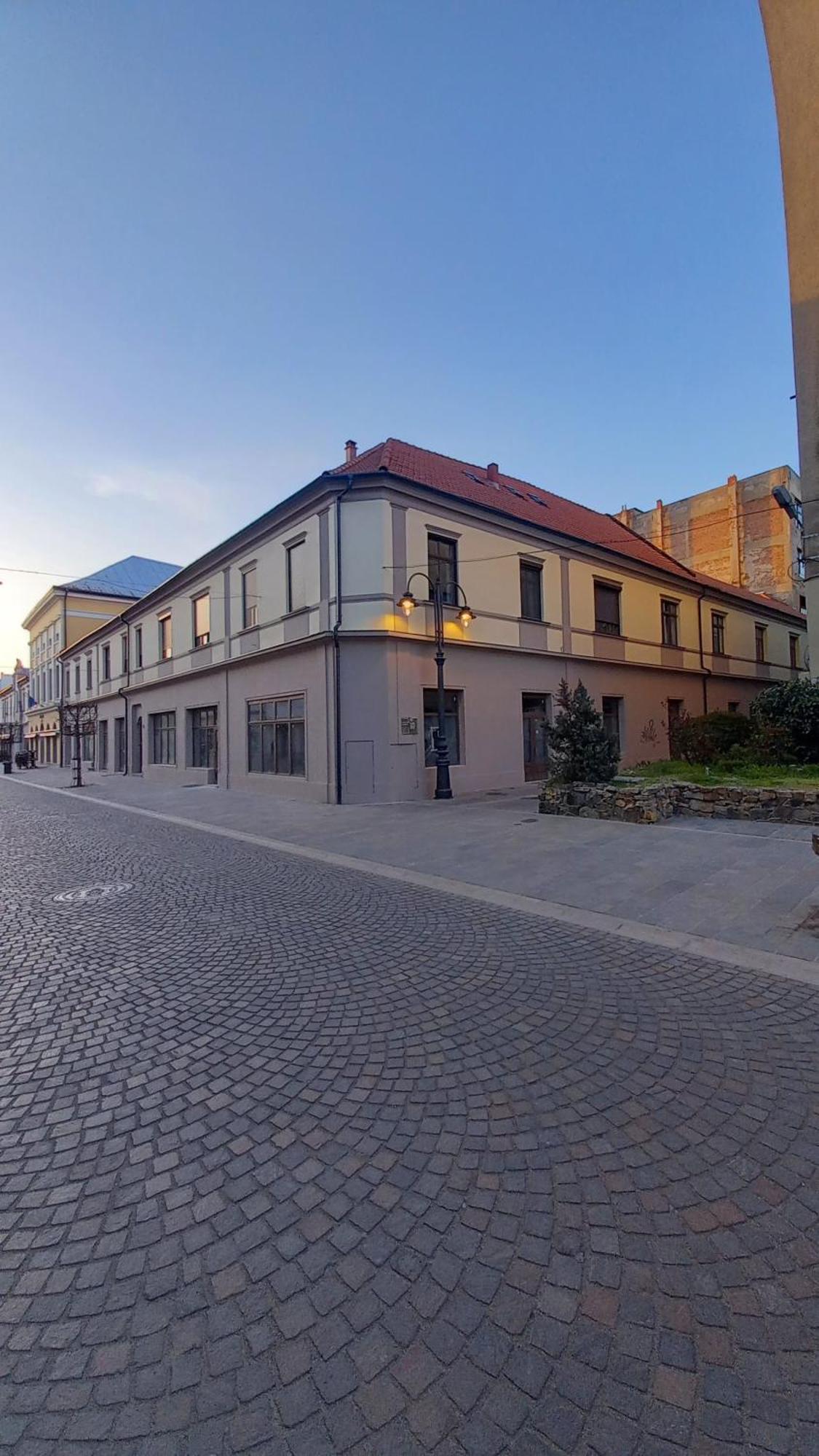 Luna Oradea Dış mekan fotoğraf